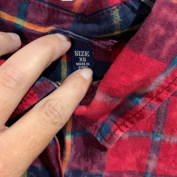 Distressed and faded red flannel button-down size extra small - Picture 2 of 6